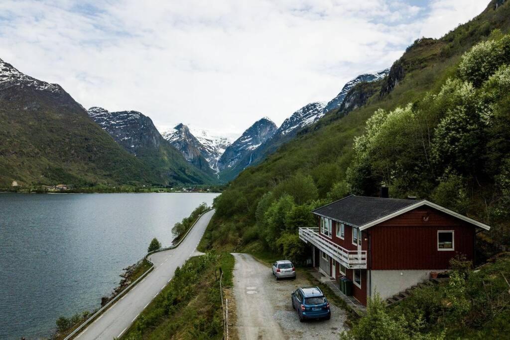 Lake View Apartment in Oldedalen, Stryn Buitenkant foto